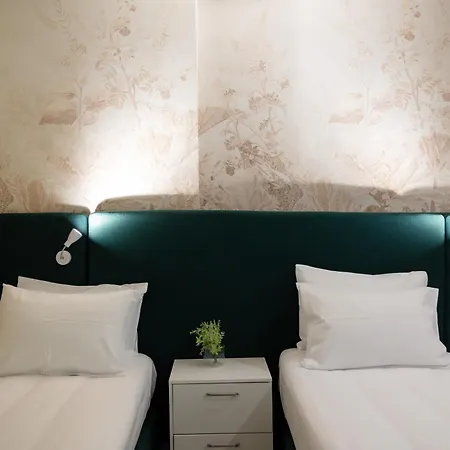 Hotel Otti *